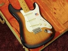 Fender American Vintage 1957 Stratocaster 2-Tone Sunburst Thin Lacquer【2012年製】_2