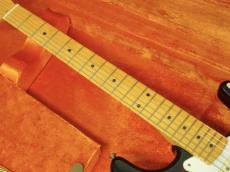 Fender American Vintage 1957 Stratocaster 2-Tone Sunburst Thin Lacquer【2012年製】_3