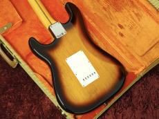 Fender American Vintage 1957 Stratocaster 2-Tone Sunburst Thin Lacquer【2012年製】_5