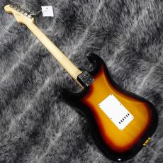 Fender Made in Japan Traditional 2025 Collection 60s Stratocaster Competition 3-Color Sunburst / Aged Natur_5