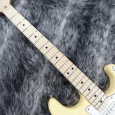 Fender Made in Japan Traditional 70s Stratocaster Vintage White_3