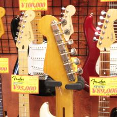 Fender Japan ST57-TX_4