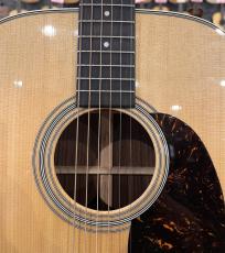 Martin D-28 Standard S/N 2982747_4