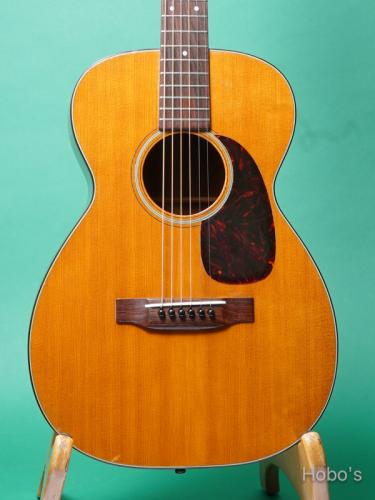 Martin O-18