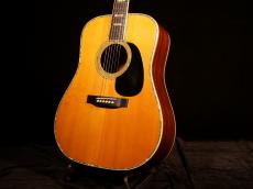 Martin D-45【1976年製 奇跡のノークラック 極上モノ これぞ一期一会です!お探しの方お見逃しなく!】先ずは解説試奏動画をご覧下さい。_2
