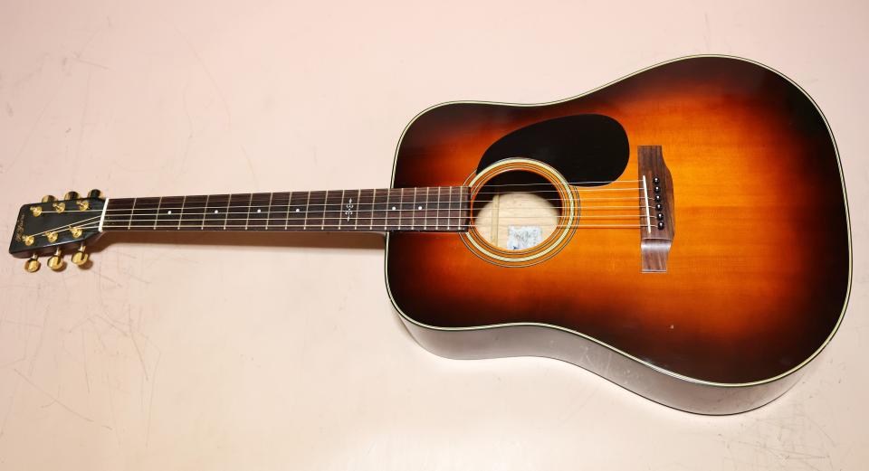 日本製 K.Yairi RAY-801 アコースティックギター ハードケース付