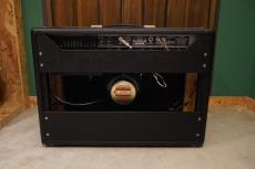 Fender '64 Custom Deluxe Reverb_6