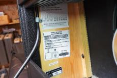 Fender '64 Custom Deluxe Reverb_9