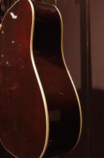 Gibson J-45STANDARD　Red Spruce Triburst_9