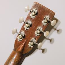 Martin D-28 '1944【超貴重品!ヴィンテージブラジリアンローズウッド】【ダイヤモンド&スクエア・インレイ最終年】_9
