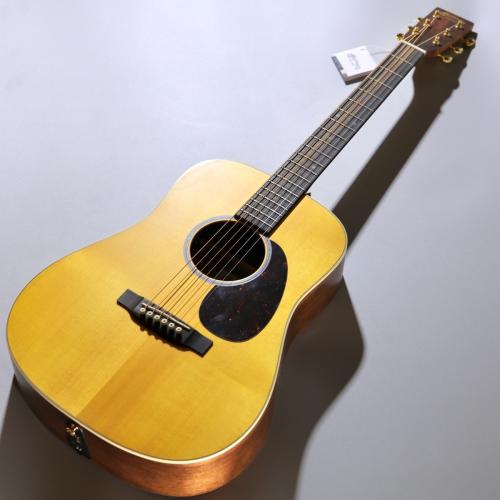 Martin 【特典あり!】D Jr E Walnut #3052487【ちょうどいいサイズ!】【クロサワ本店】