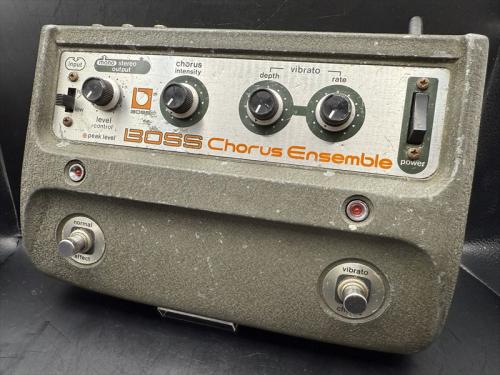 BOSS CE-1  -Chorus Ensemble- '81