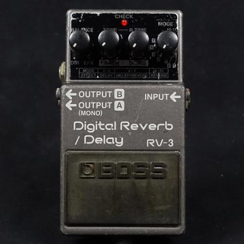 BOSS RV-3