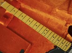 Fender American Vintage II 1975 Telecaster Deluxe Maple Fingerboard Black_5