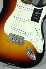 Fender 【軽量個体!】LTD Vintera II Road Worn '60s Stratocaster/3-Coler Sunburst【3.17kg】_3