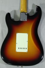 Fender 【軽量個体!】LTD Vintera II Road Worn '60s Stratocaster/3-Coler Sunburst【3.17kg】_8