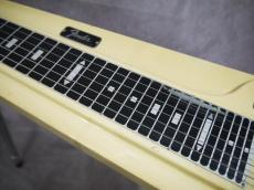 Fender Delux 6 Lap Steel Guitar　_3