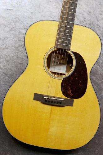 Martin 000-12E Retro #3071470 【全単板・フルグロス・エボニー使用】【エレアコ】【2026年製】【池袋店在庫品】