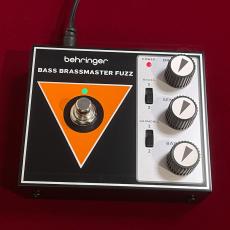 BEHRINGER BASS BRASSMASTER FUZZ 【未展示在庫】