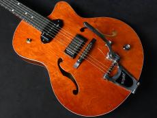 Godin 5th Avenue Uptown Custom Havana Brown_3