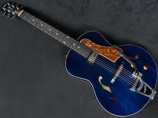 Godin 5th Avenue Night Club Indigo Blue_2