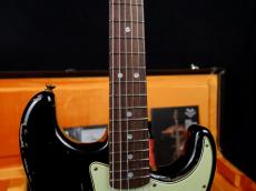 Fender Custom Shop Michael Landau Signature 1968 Stratocaster Relic Black_6