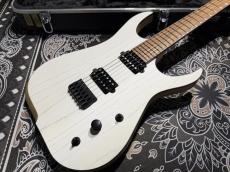 Skervesen Skervesen Velociraptor 6-Strings / Trans White Top_3