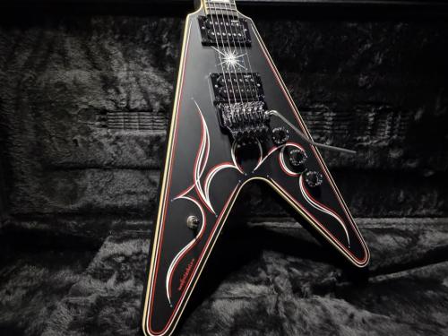 DEAN Dean USA Tracii Guns V Floyd / Satin Black