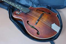 Eastman MD-315 AR / F-Style・Solid Spruce Top・Solid Flame Maple Side and Back・F- Hole・Maple Neck・Ebony Fingerboard and Adjustable Bridge・Matte Nitrocellulose Finsh・Antique Red【With Original Soft Case】2013年製_2