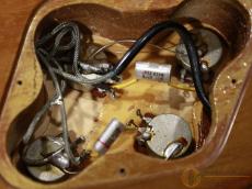 Gibson Les Paul Deluxe Gold Top 1975年製 【返品OK】[SM666]【神戸店在庫】_10