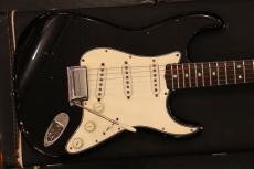 Fender 1966 Stratocaster "Original Black Finish"_3