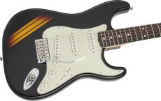 Fender Made in Japan Traditional 2025 Collection 60s Stratocaster Competition Black/3-Color Sunburst_3