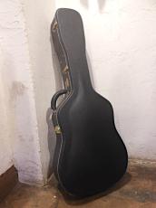 Martin D-18V_10