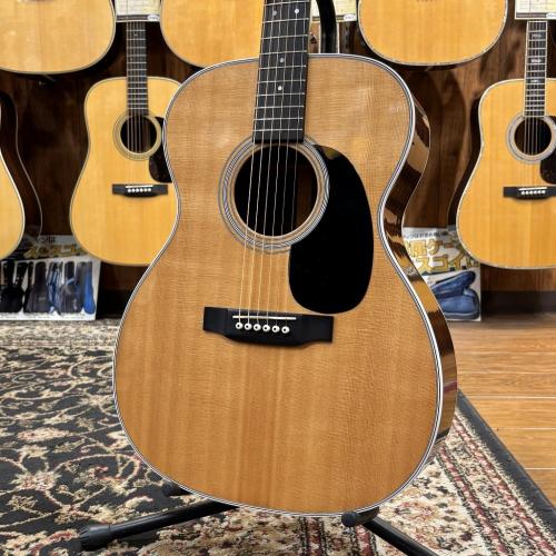 Martin 000-28【2001年製】【期間限定特価】