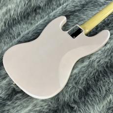 Fender Made in Japan Traditional 2025 Collection 60s Jazz Bass Stardust Pink_6