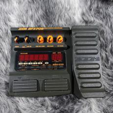 ZOOM BFX-708_2