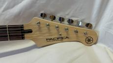 YAMAHA PACIFICA PAC012_4