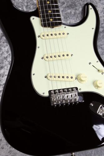 Fender FSR Limited Edition American Vintage II 1961 Stratocaster /  Black #V251176 [3.53kg]