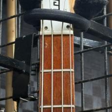 Rickenbacker 4001 C63 Refinish_11