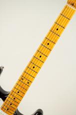 Fender Custom Shop LTD 1957 Stratocaster NOS AA Flame Maple Neck 2 Tone Sunburst 2022_4