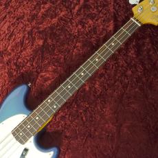 Fender Vintera II 70s Competition Mustang Bass Competition Burgundy_3