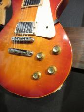 Gibson 1976 Les Paul Standard Cherry Sunburst_8