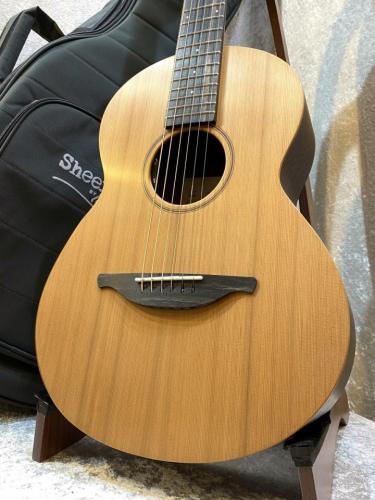 Sheeran by Lowden 【新品特価】W03 #5004【家弾きで使い勝手抜群!!】【エレアコ】【送料無料】【池袋店在庫品】