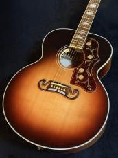Gibson インペリアルペグ搭載の少しゴージャスなSJ-200!_3