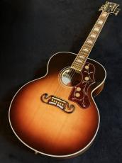 Gibson インペリアルペグ搭載の少しゴージャスなSJ-200!_4