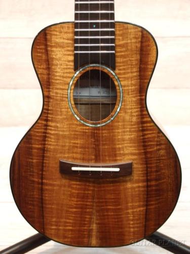 Matsui Ukulele 【半期決算セール】Laughing Concert Koa 【松井則和】【コンサート/ハワイアンコア】【送料込】