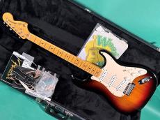 Fender FSR AMV 70S STRATOCASTER 