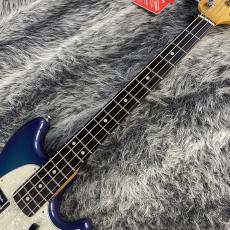 Fender Vintera II '70s Competition Mustang Bass Competition Burgundy_2