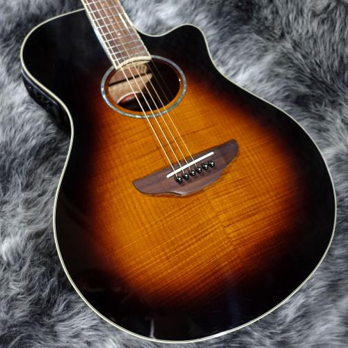 YAMAHA APX600 FM