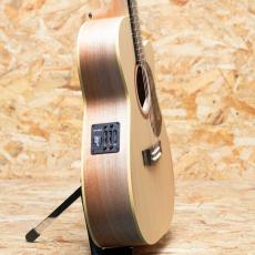 Maton PERFORMER_4
